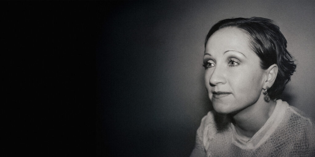 Bára Basiková